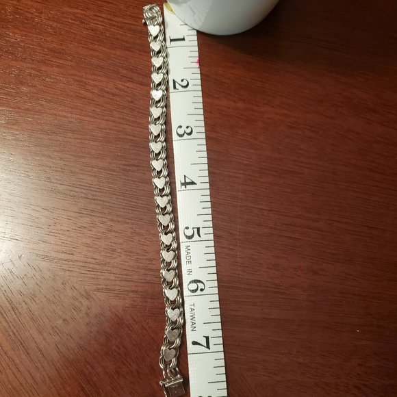 Vintage Women's Bracelet - Picture 2 of 4